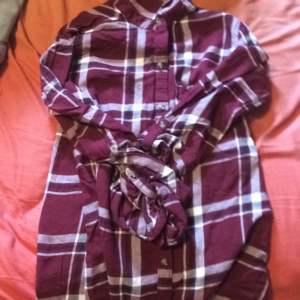 Cute plaid flannel with roll tab sleeves